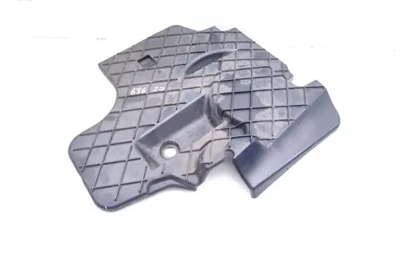 Mercedes-Benz C W204 Engine cover (trim) A6510100175 BBP198402