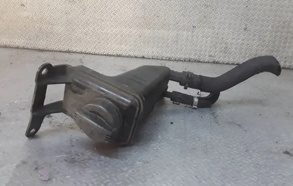 Audi A4 S4 B7 8E 8H Power steering fluid tank/reservoir 8E0422373B