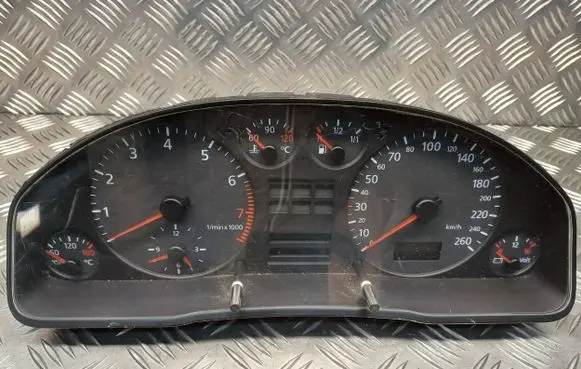 Audi A6 S6 C5 4B Speedometer (instrument cluster) 4B0919860A