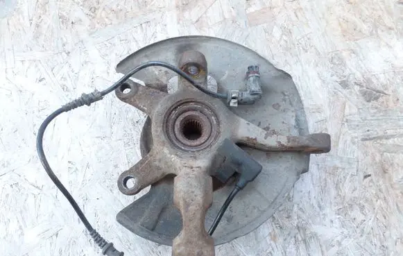 Mercedes-Benz A W168 Front wheel hub spindle knuckle