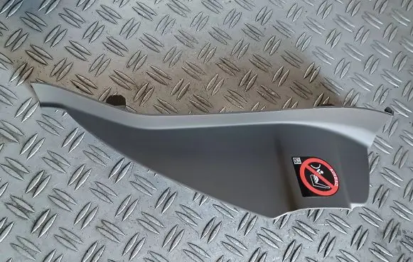 Jaguar F-Pace Other dashboard part HK8304481A