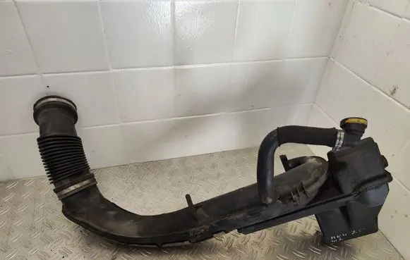 Ford Mondeo Mk III Air intake hose/pipe 6G919C623EJ 4616125979