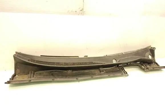 Toyota RAV 4 (XA40) Wiper trim 5570842180