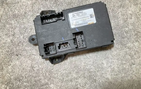 Polestar 2 Seat heating relay 32315485 8891483290 10525958