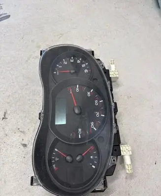 Renault Master III Speedometer (instrument cluster) 28118012