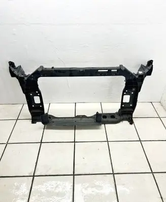 KIA Sportage Radiator support slam panel