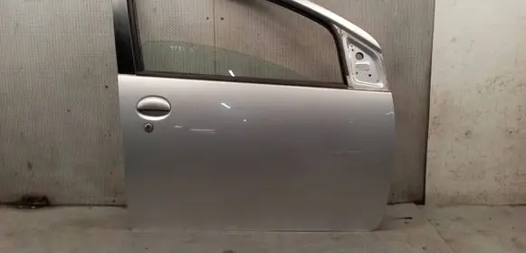 Toyota Aygo AB10 Front door 