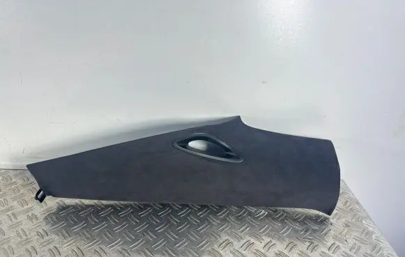 (B) pillar trim (top)