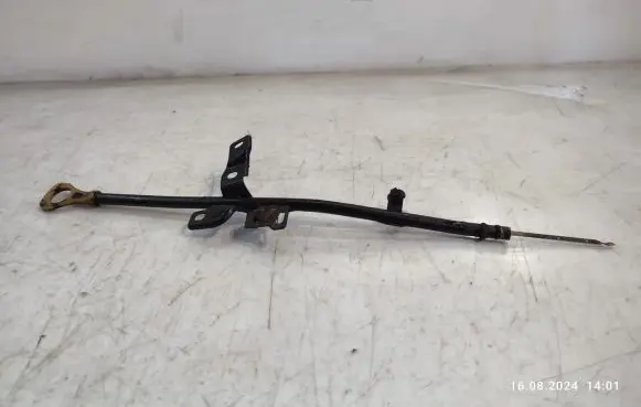 KIA Sportage Oil level dip stick 