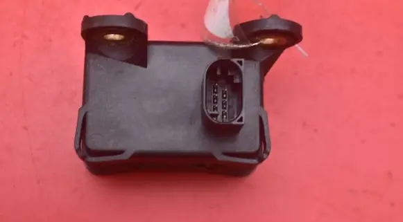 Sensor