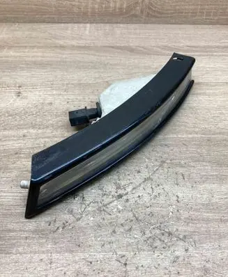 Front indicator light