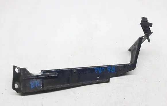 Audi A4 Allroad B8 Fender mounting bracket 8K9821136AA4B8
