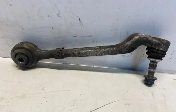 BMW 1 F20 F21 Front lower control arm/wishbone 6857329 6852991