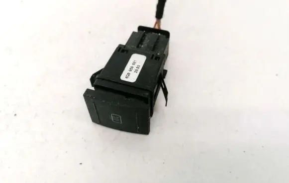 Volkswagen Polo Windscreen/window heater switch 6q0959621