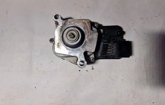 BMW 4 F32 F33 Gearbox transfer box case A2C73522106 8643153