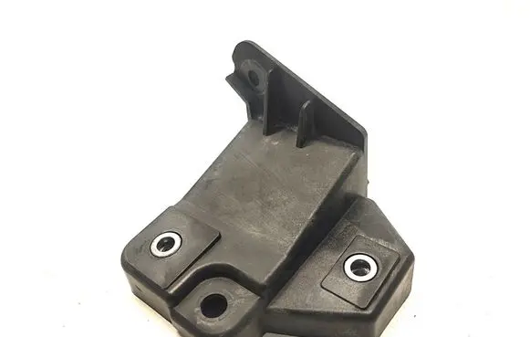 Tesla Model S Front bumper mounting bracket 106133200B
