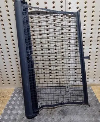 Parcel shelf load cover