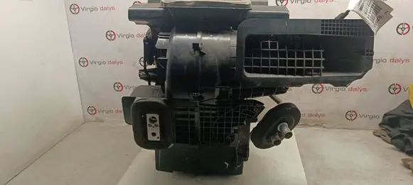 Interior heater climate box assembly