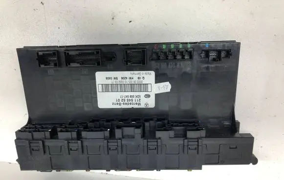 Mercedes-Benz E W211 SAM control unit 2115455201