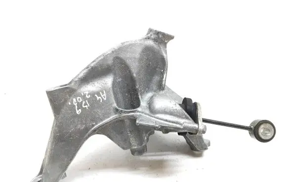Audi A4 S4 B9 Engine mounting bracket 4M0199367AD