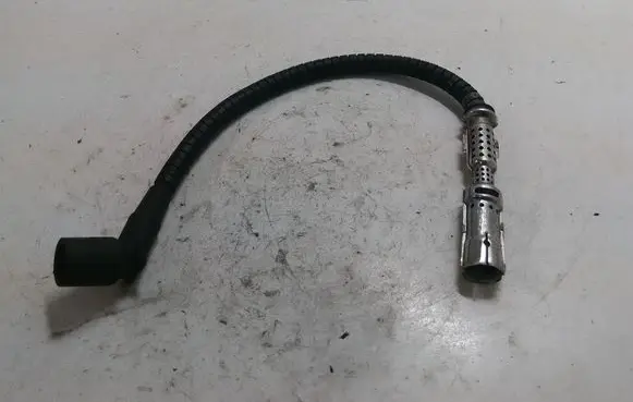 BMW 3 E36 Ignition plug leads 1709201 1247360