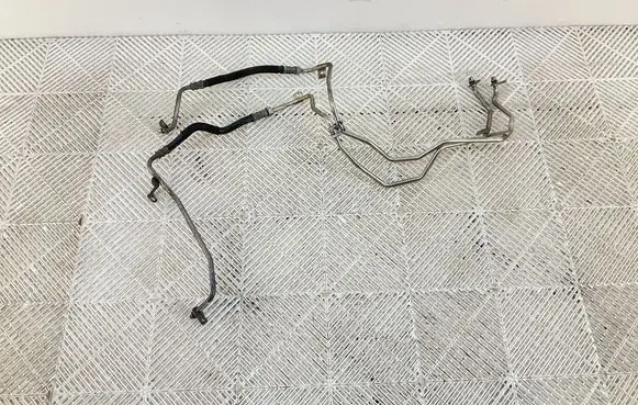 Audi A4 S4 B8 8K Gearbox oil cooler pipe/hose 8K0317826AC 8K0317825AC