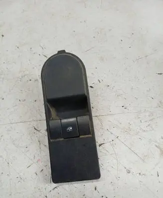 Opel Astra H Electric window control switch 13197132 LK03459160 93162821