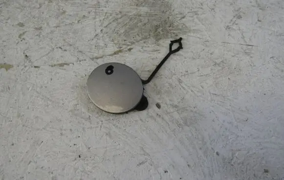Opel Corsa F Front tow hook cap/cover 9829775980