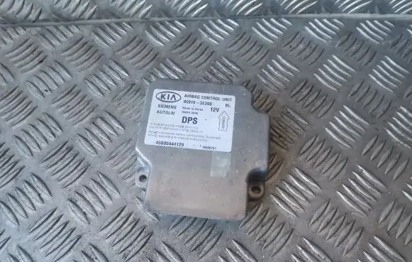 KIA Sorento Airbag control unit/module 959103E200 5WK43245