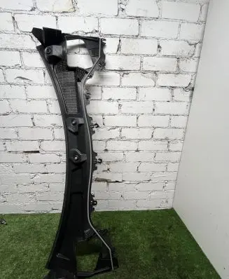 Mercedes-Benz EQA Wiper trim A2478300001