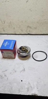 BMW 7 E32 Thermostat 451685D 11531710056