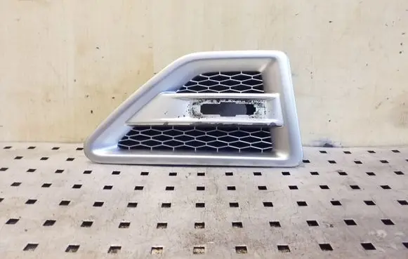Land Rover Freelander 2 - LR2 Fender grill 6H52014K80BB 6H52014K80AA