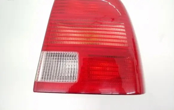 Volkswagen PASSAT B5 Rear/tail lights 3B5945096F