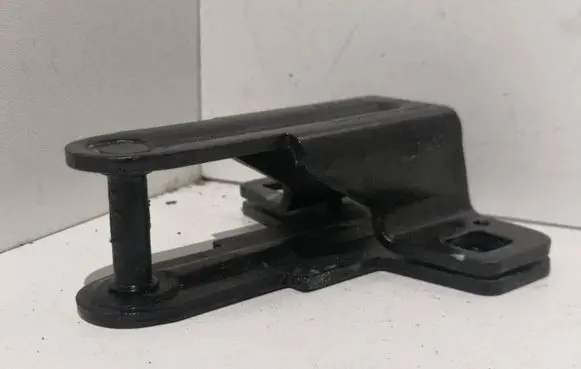 BMW X5 E53 Tailgate lock loop/hook striker 8408956 5124