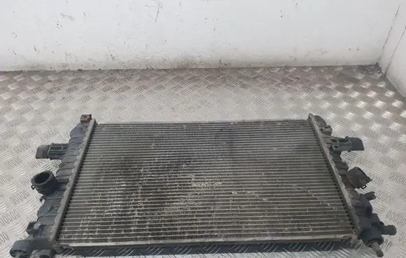Opel Zafira B Coolant radiator PA66GF30