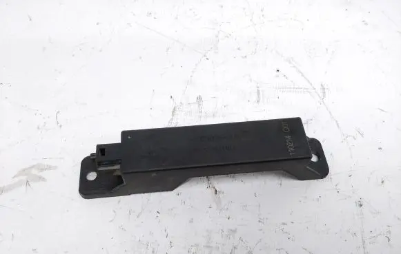 Chrysler Town u0026 Country V Keyless system antenna 05026444AA 33380101