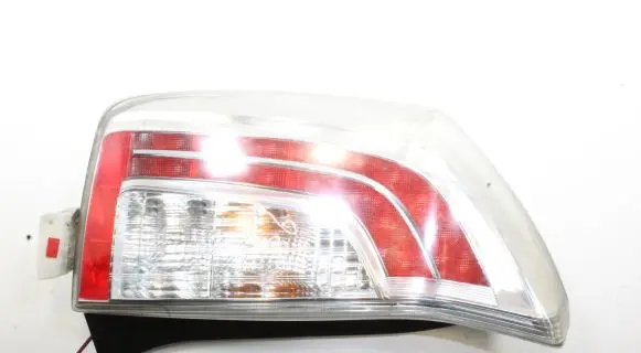Toyota Prius (XW30) Rear/tail lights