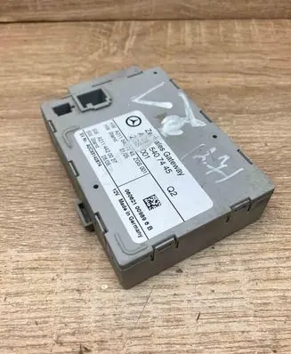 Mercedes-Benz E W211 Gateway control module A2115407445 A2115407545
