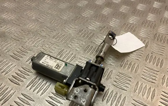 BMW X5 F15 Steering column adjust motor 0390203690 734392
