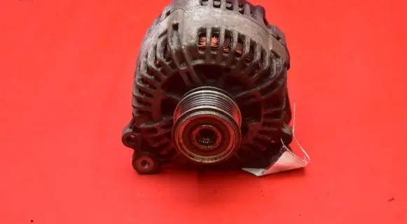 Seat Altea XL Generator/alternator 06F903023C