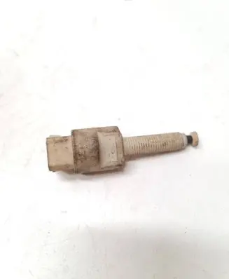 Audi A6 S6 C4 4A Brake pedal sensor switch 4A0945515A