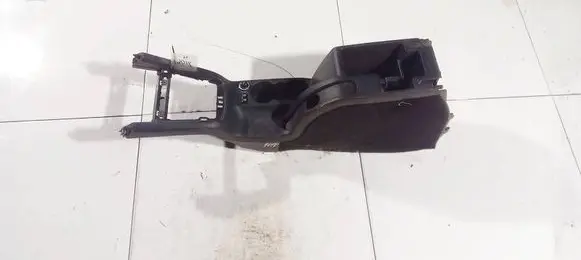 Skoda Octavia Mk2 (1Z) Center console 1z1863241 320010111363501