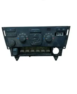 Volvo XC70 Climate control unit 30746022 06W09E03 M4093100057
