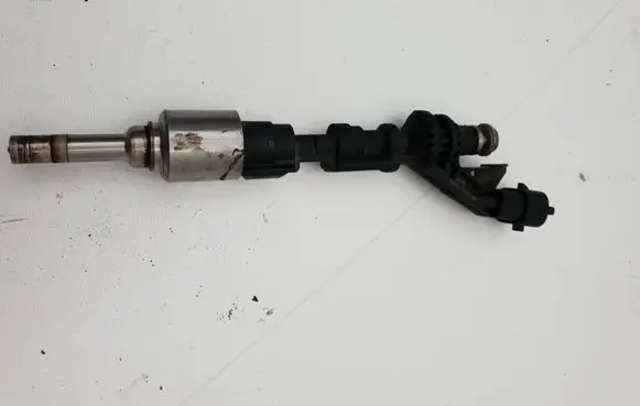 Land Rover Range Rover L322 Fuel injector 0261500105