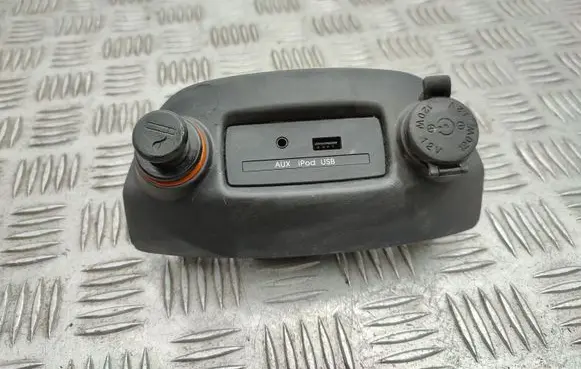 KIA Soul AUX in-socket connector 961202K000