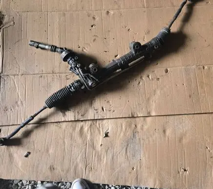 Mercedes-Benz E W211 Steering rack R2111101001