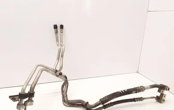 Jaguar XJ X350 Air conditioning (A/C) pipe/hose