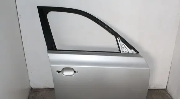 BMW X3 E83 Front door