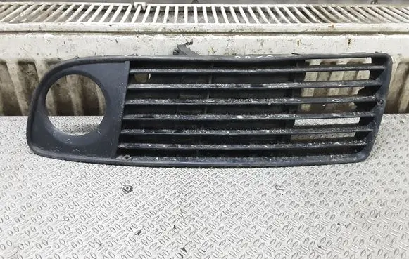Audi A6 S6 C5 4B Front bumper lower grill 4B0807681S