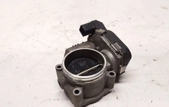 BMW 3 E90 E91 Engine shut-off valve 7561066